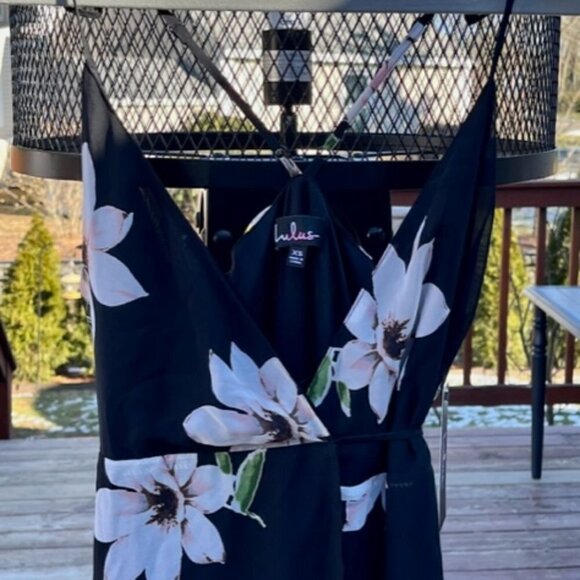 Lulus NWT All Mine Black Floral Print High-Low Lined Maxi Wrap Dress Size XS - Picture 14 of 15
